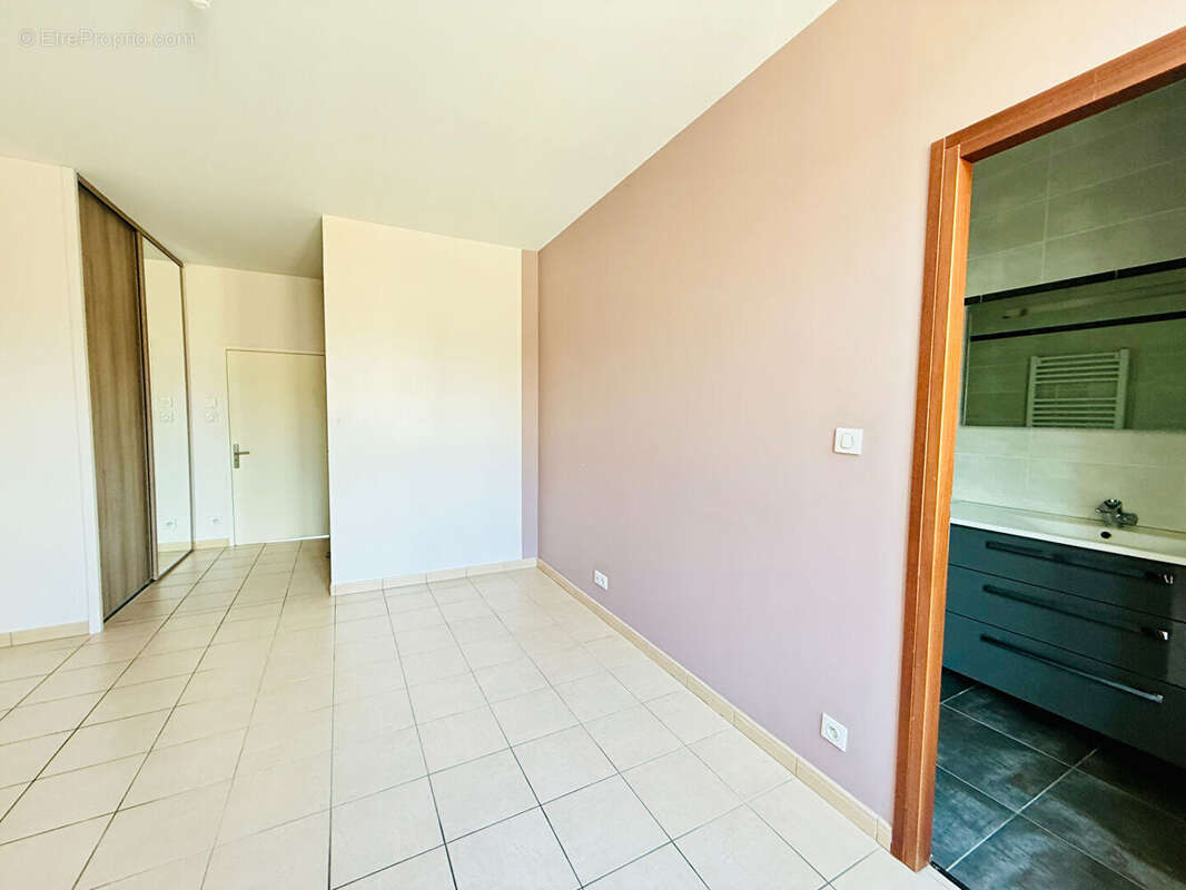 Appartement à MONSEMPRON-LIBOS