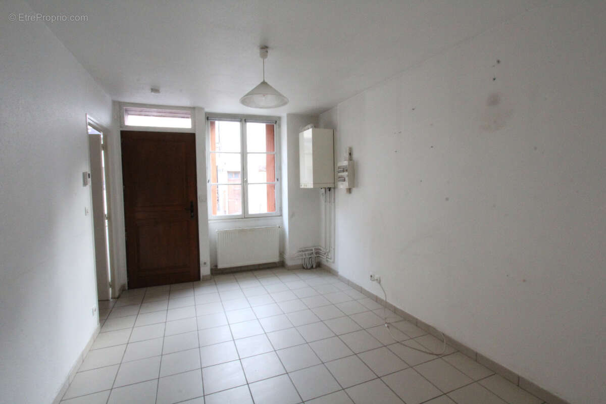 Appartement à LA CHARITE-SUR-LOIRE