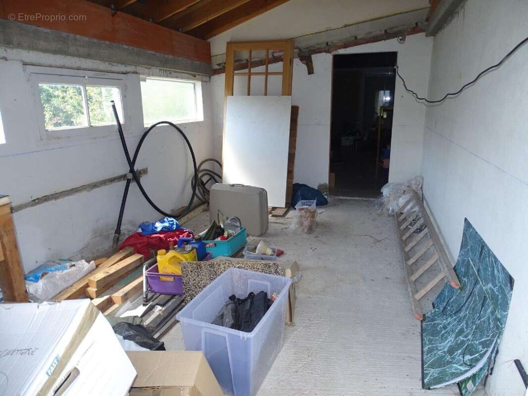 Maison à LA SALVETAT-SAINT-GILLES