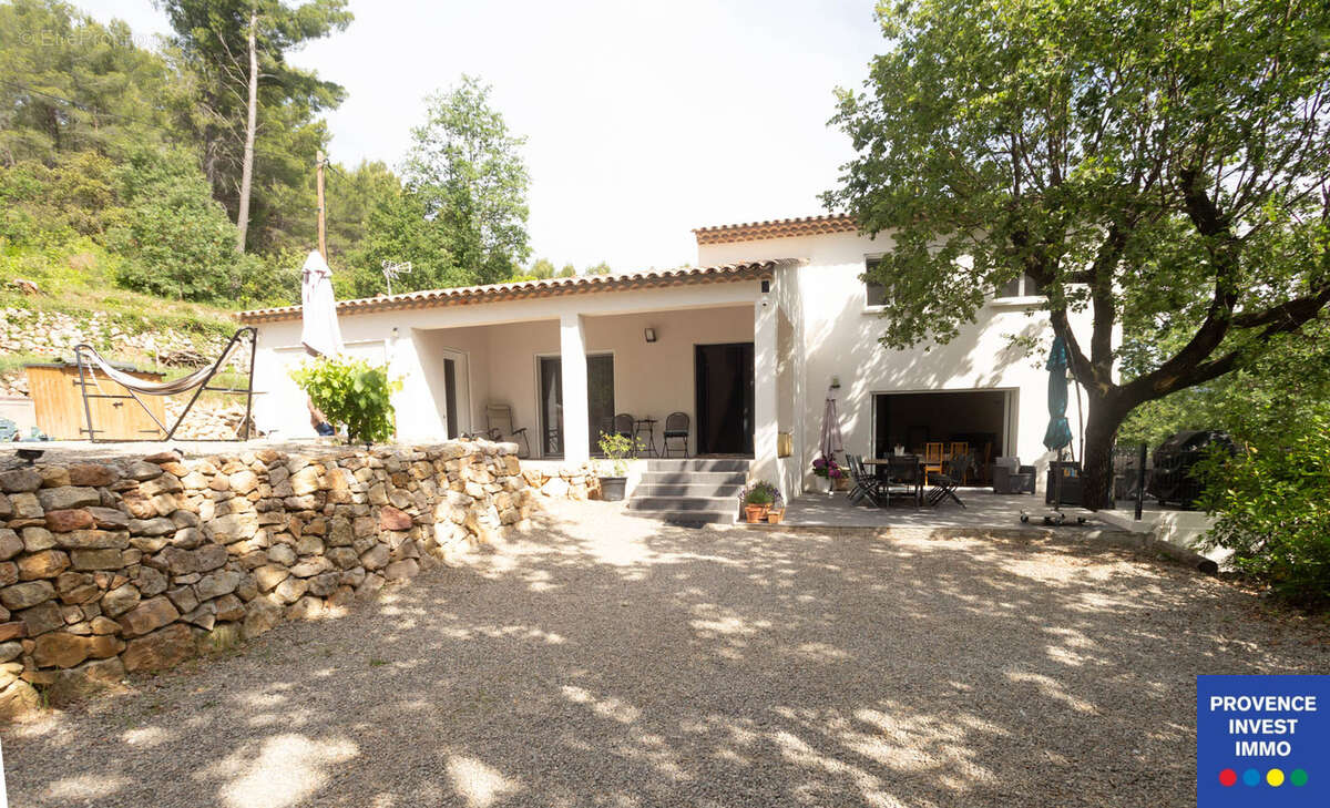 Maison à DRAGUIGNAN