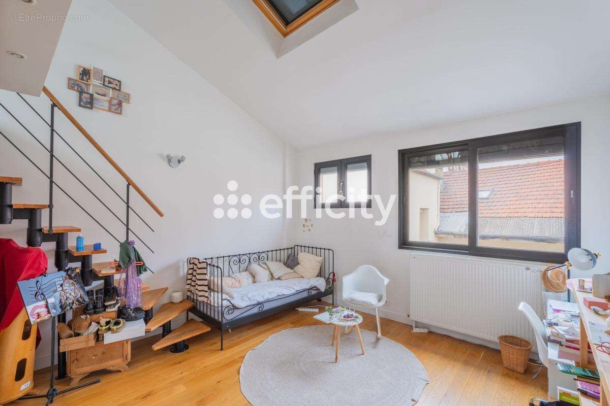 Maison à GENNEVILLIERS