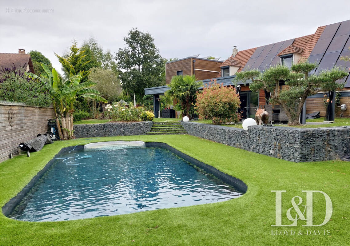 Maison à SAINT-MARTIN-DE-NIGELLES