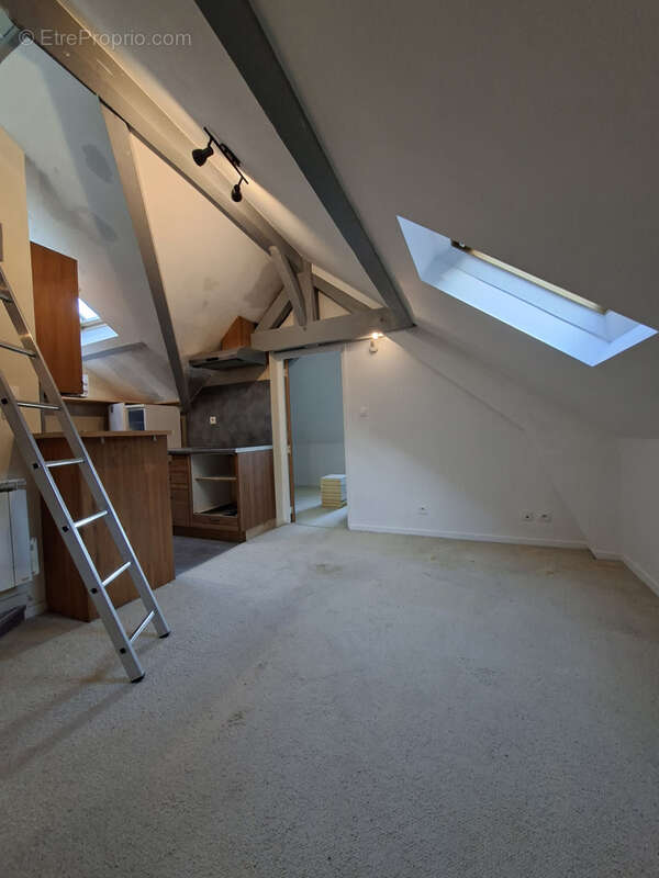 Appartement à PRESLES