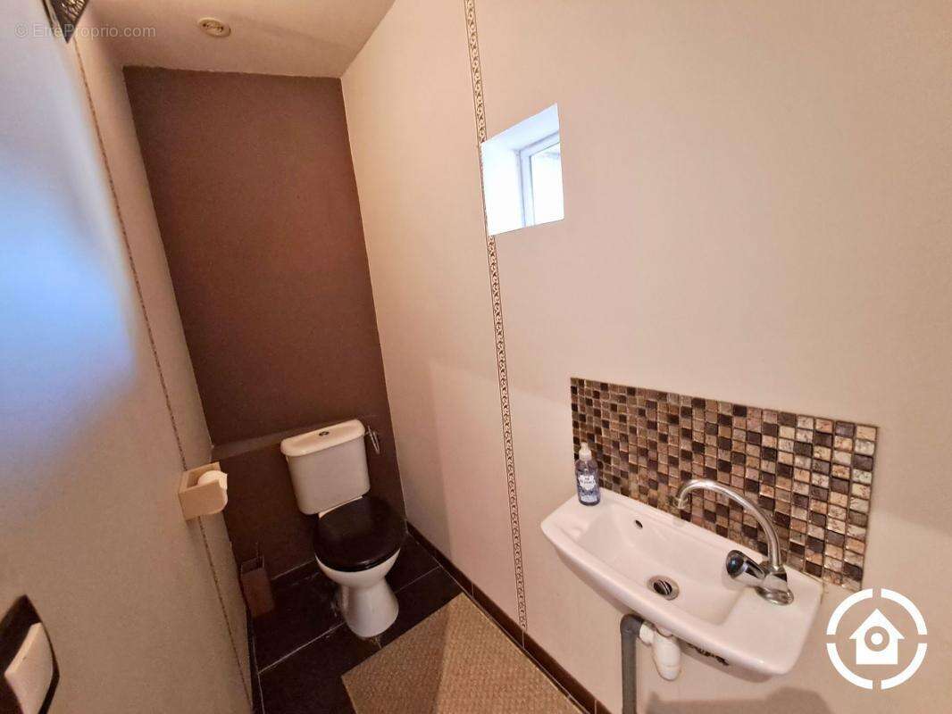 Maison à SAINTE-SEVERE