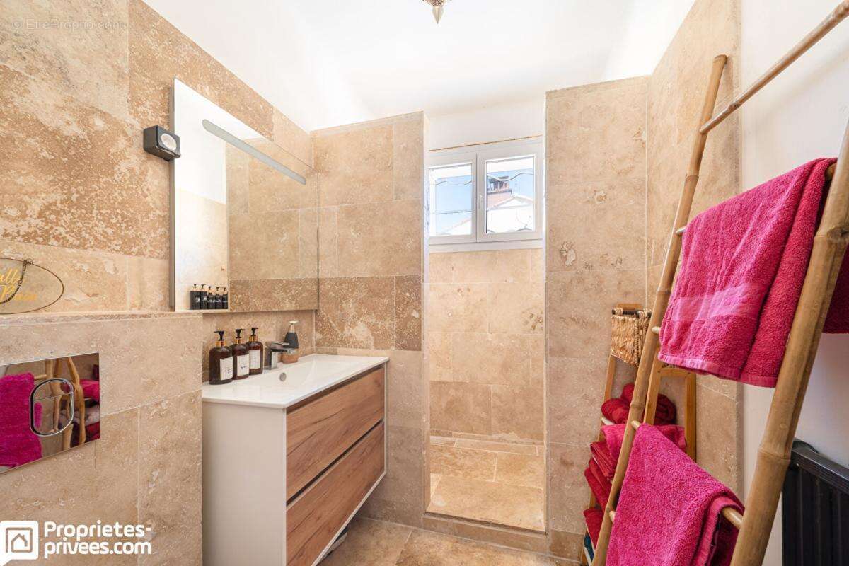 Ensemble immobilier Avignon 8 pièce(s) 180 m2 - photo 5