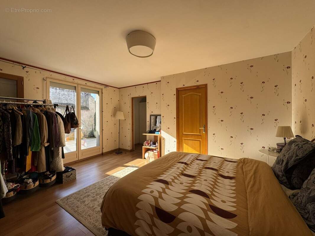 Appartement à NUITS-SAINT-GEORGES