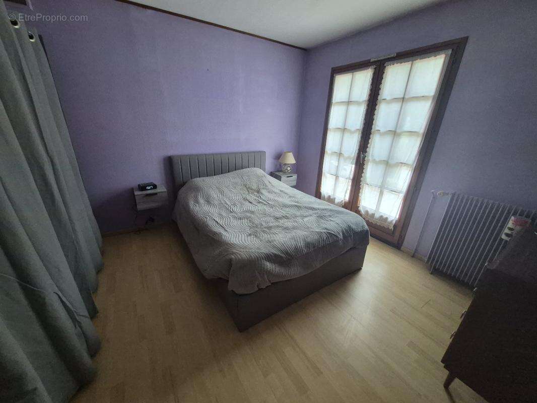 Maison à GARENNES-SUR-EURE