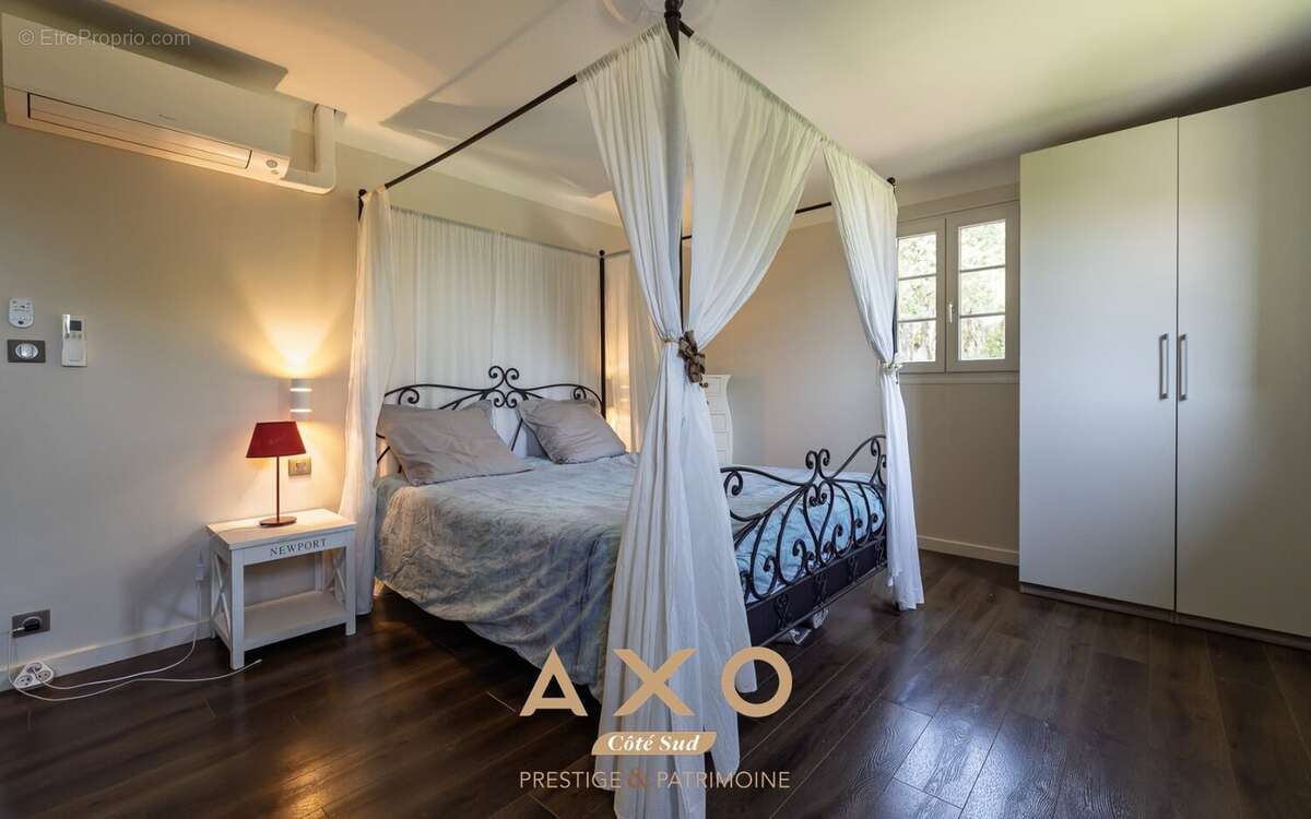 Mimet  propriété d'exception  360 m²  maison d'amis  piscine  parc de 8 000 m²  garage - vue sainte-victoire - 1 800 000 - photo 11
