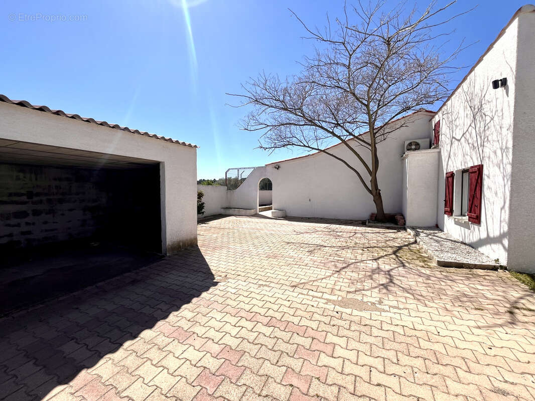 Maison à LAURE-MINERVOIS