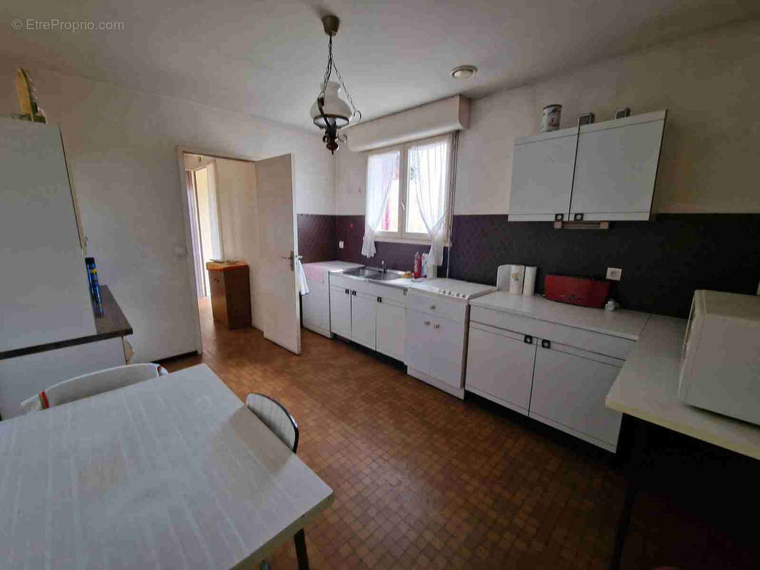 Maison à ETAULIERS