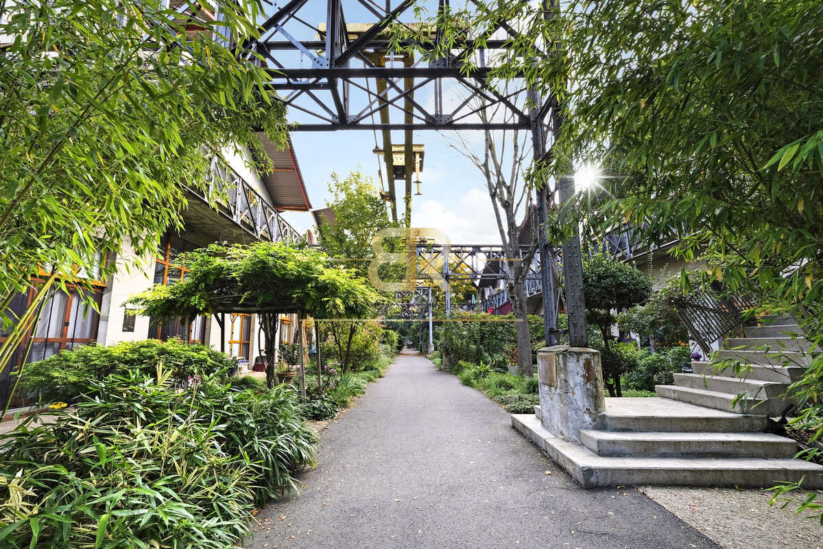 Autre à IVRY-SUR-SEINE