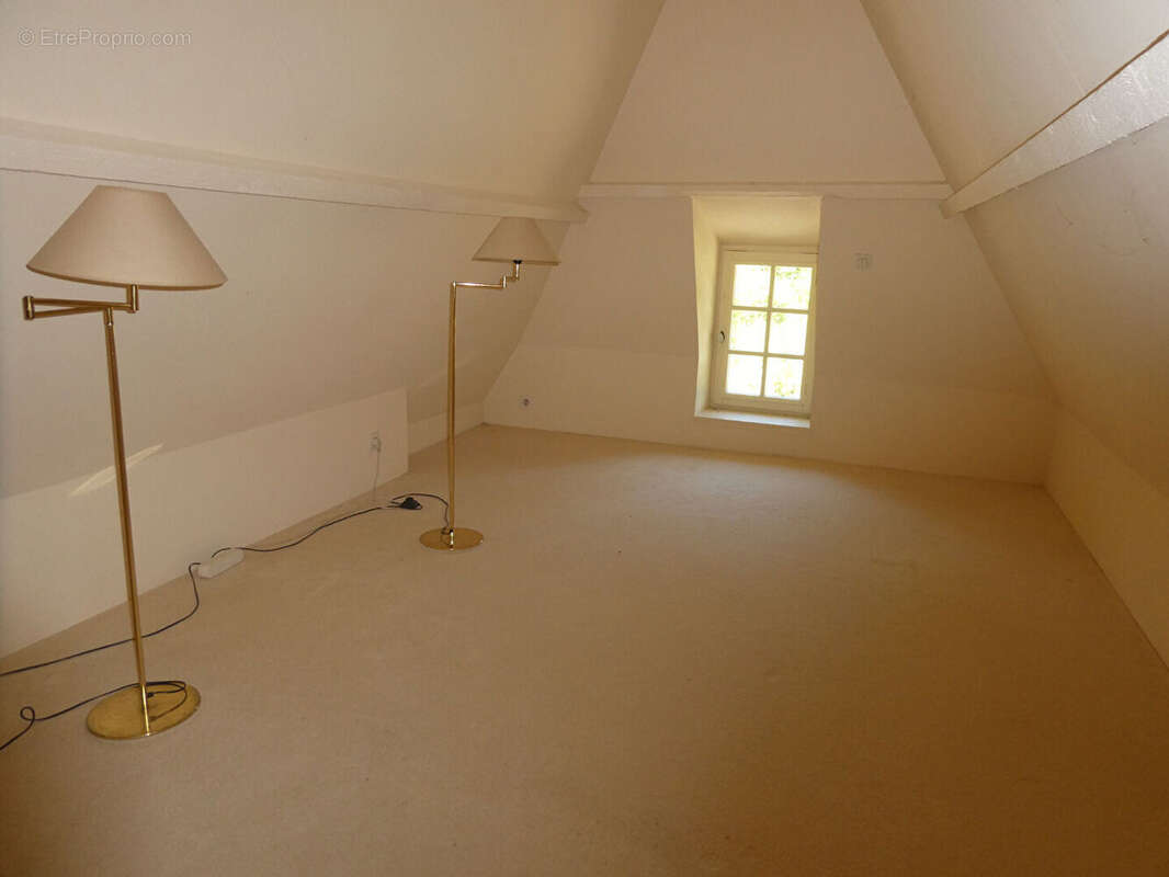 Maison Cormeilles 5 pièce(s), 3 ch, 115 m², piscine, terrain 7367 m² dont prairie de 5180 m² - photo 12