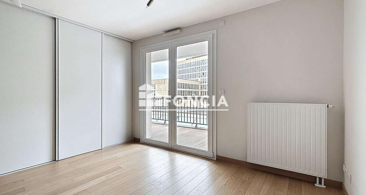 FONCIA CAEN - Spacieux T5 de 107m² avec 30m² de balcons - photo 7
