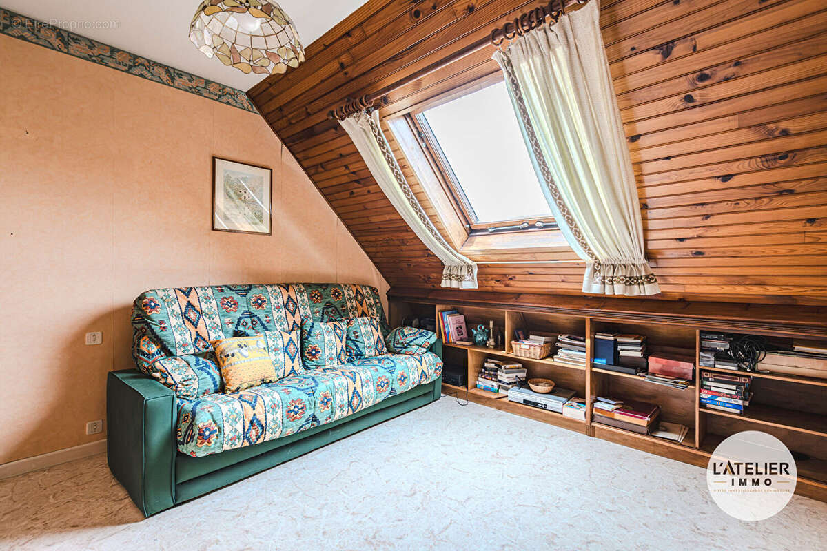 Maison familiale de 101 m² avec jardin et sous-sol complet - photo 10