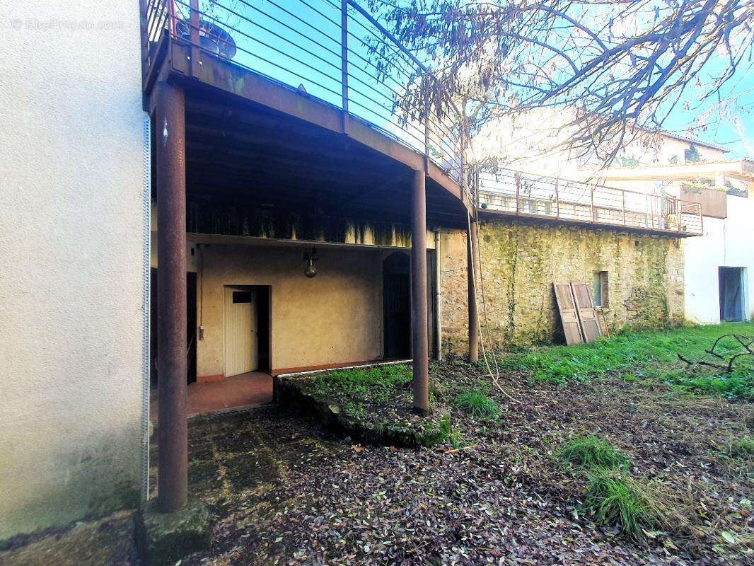 Maison à VILLEFRANCHE-DE-ROUERGUE