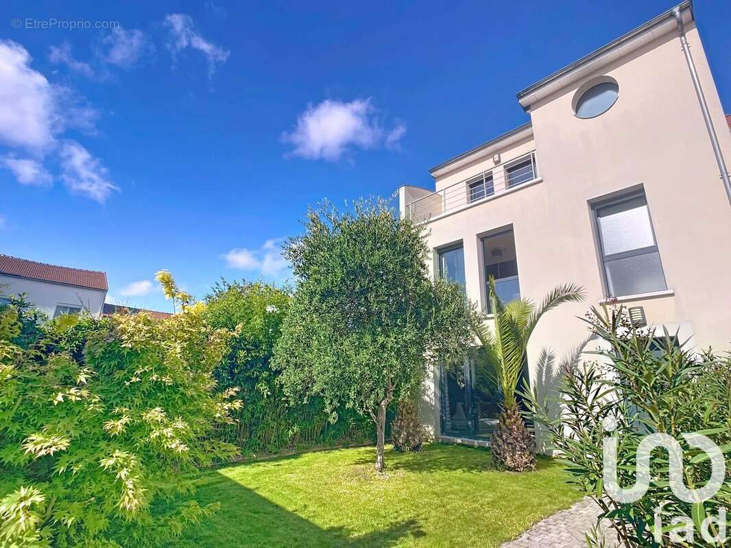 Photo 2 - Maison à COLOMBES