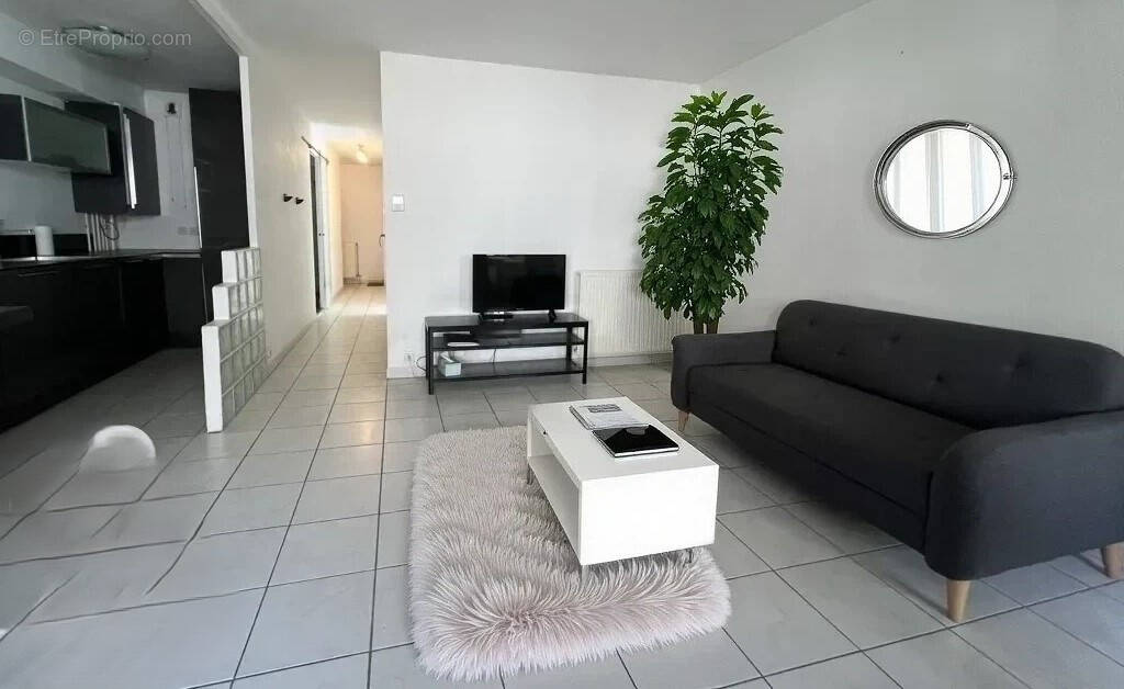 Appartement à MARSEILLE-8E
