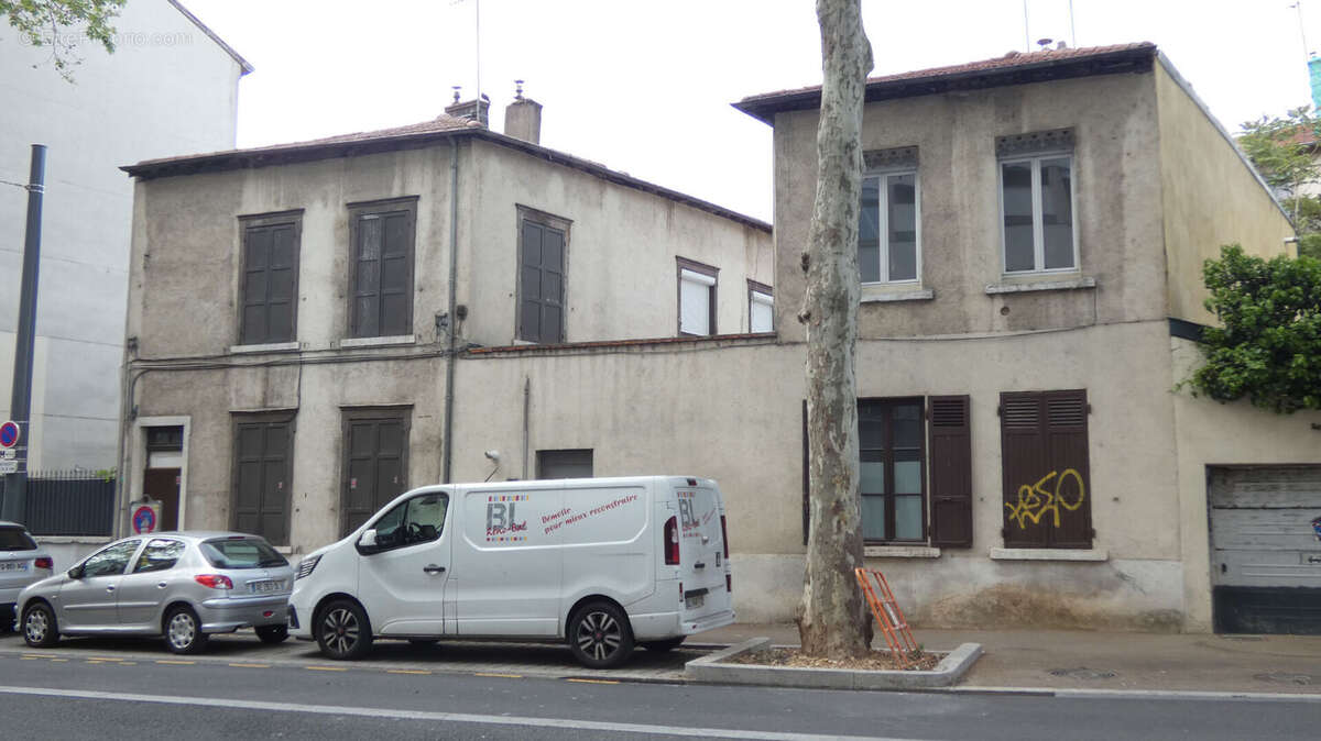 Appartement à LYON-3E