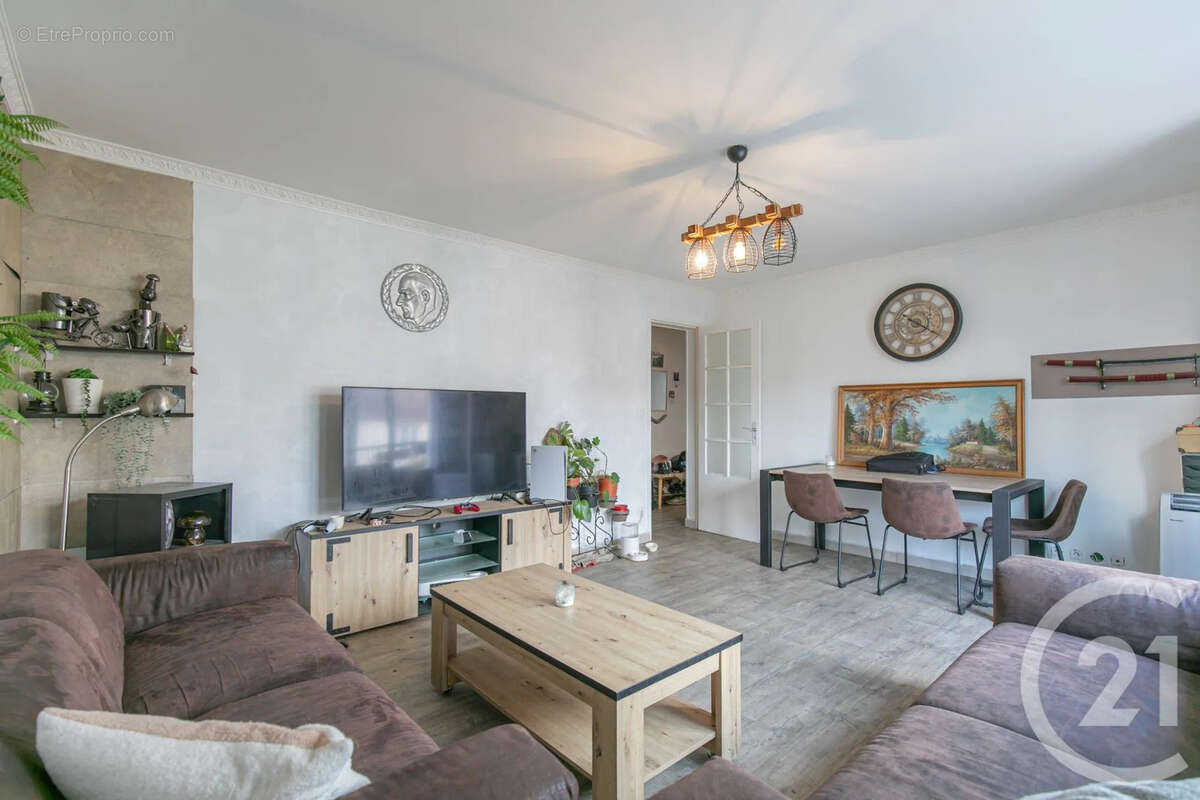 Maison à CHAMPIGNY-SUR-MARNE