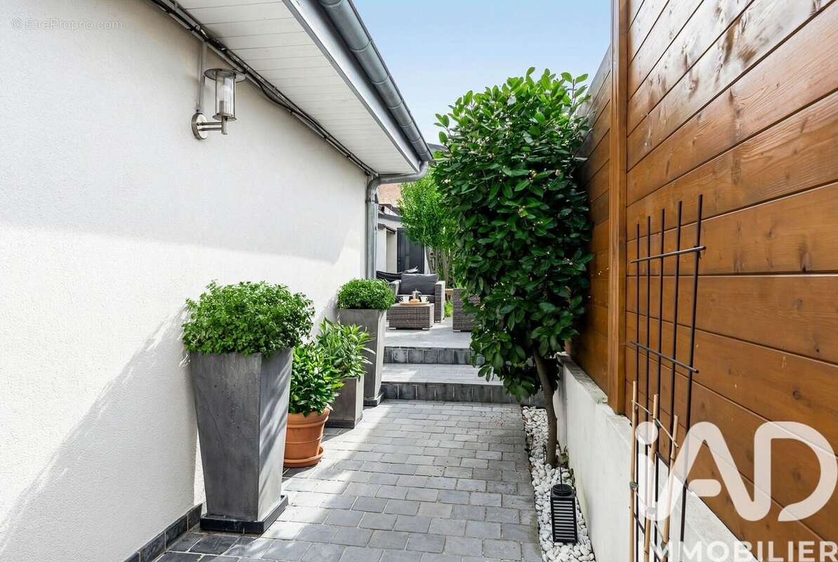 Photo 4 - Maison à NANTERRE