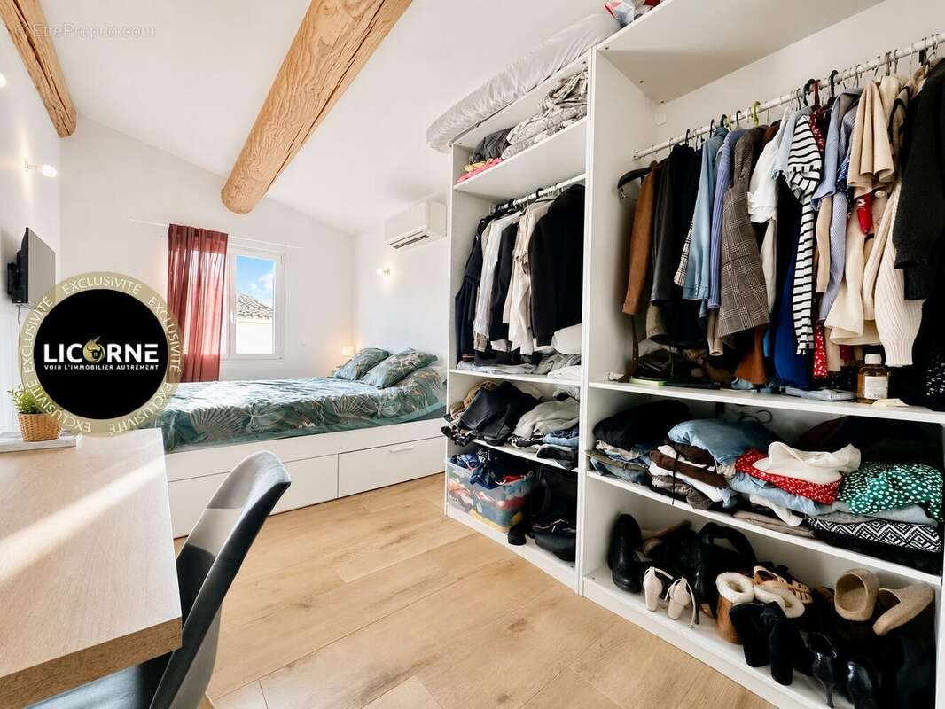 Appartement à LE PUY-SAINTE-REPARADE