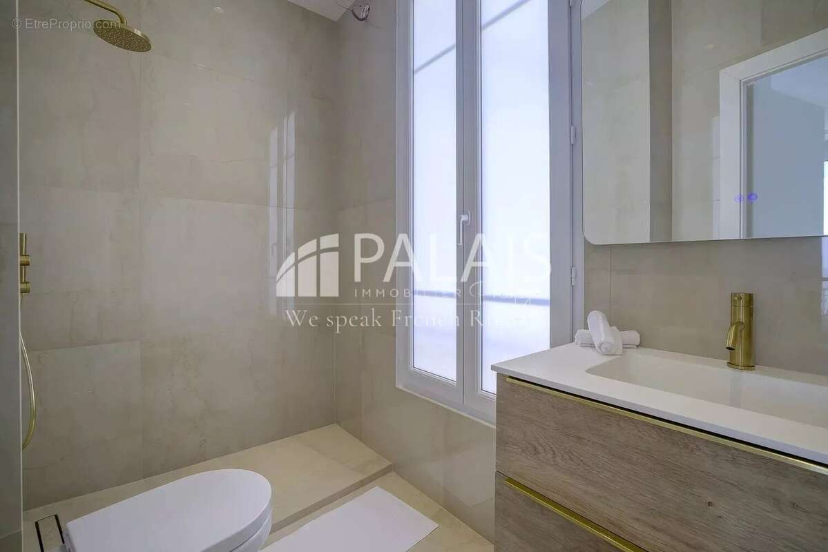 Appartement à BEAULIEU-SUR-MER