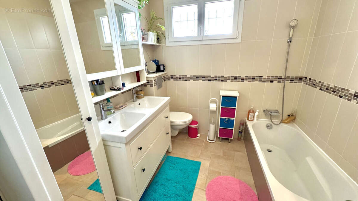 Maison à ALTHEN-DES-PALUDS