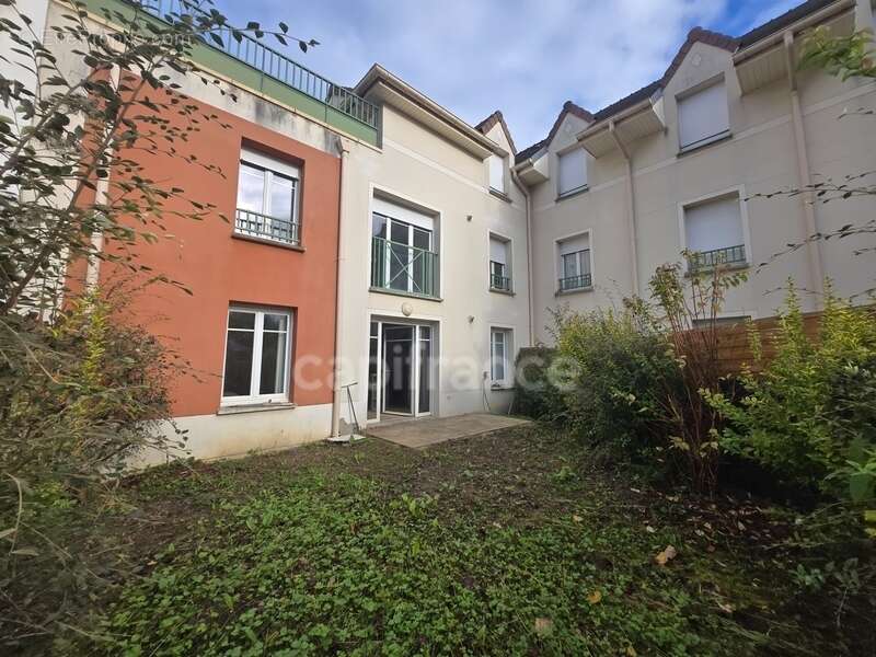 Appartement à PERSAN