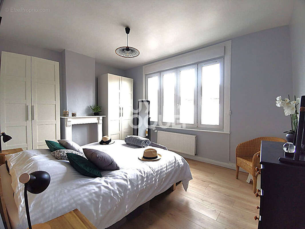 Maison à ARMENTIERES