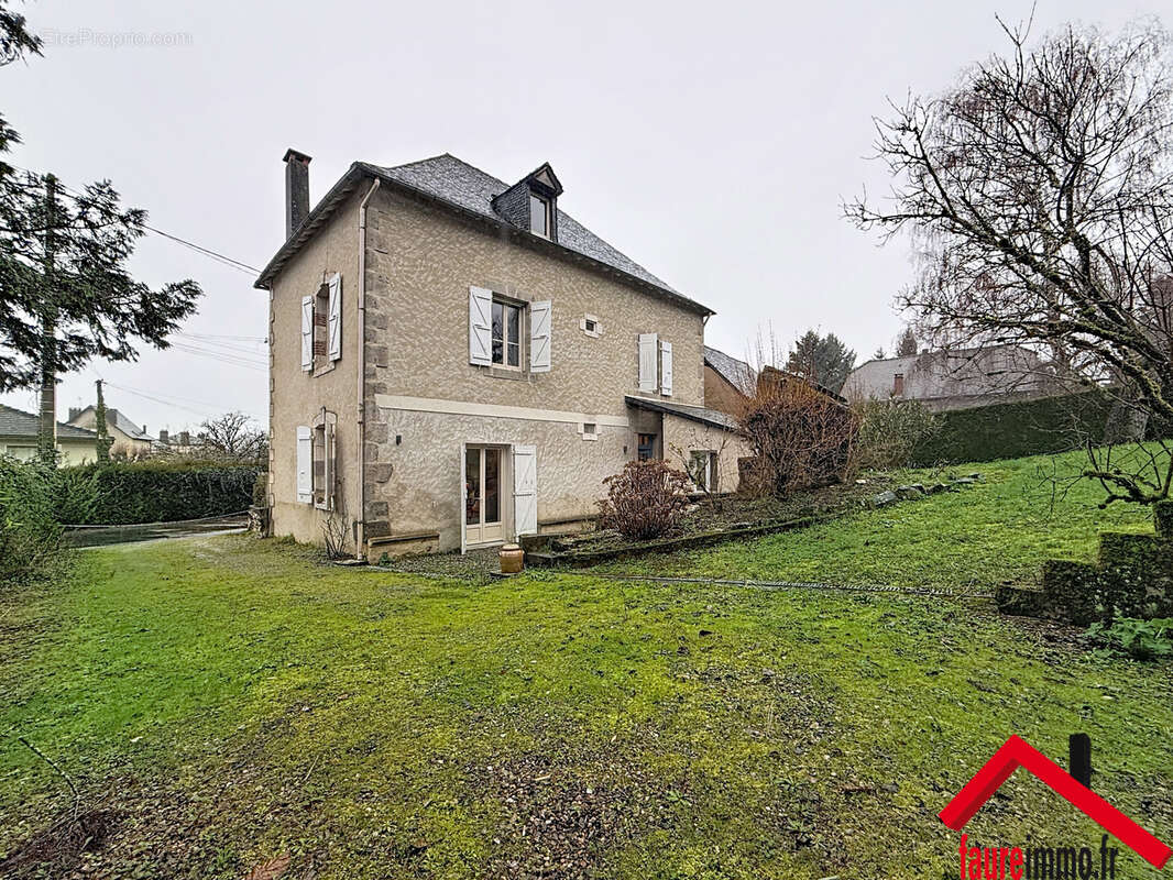 Maison à JUILLAC