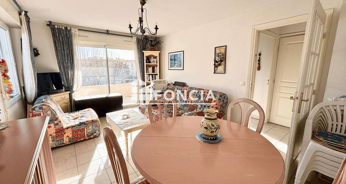 Appartement à FREJUS