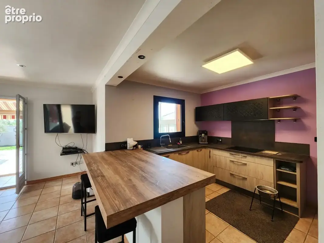 VIOLÈS   Villa de plain-pied avec studio indépendant, piscine chauffée et espace détente - photo 7