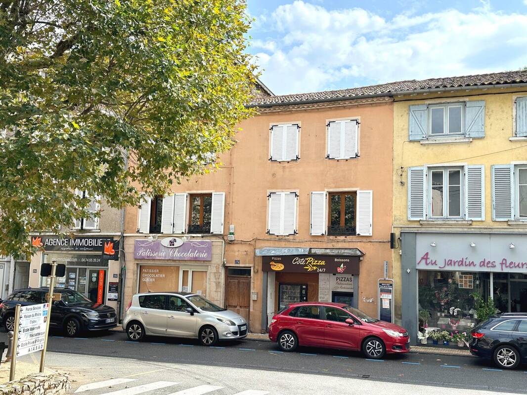 Appartement à BEAUJEU