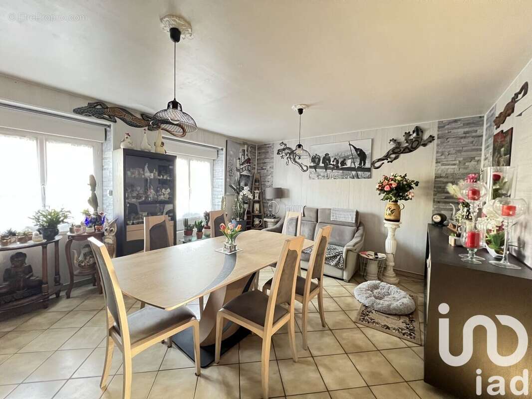 Photo 2 - Maison à CERANS-FOULLETOURTE