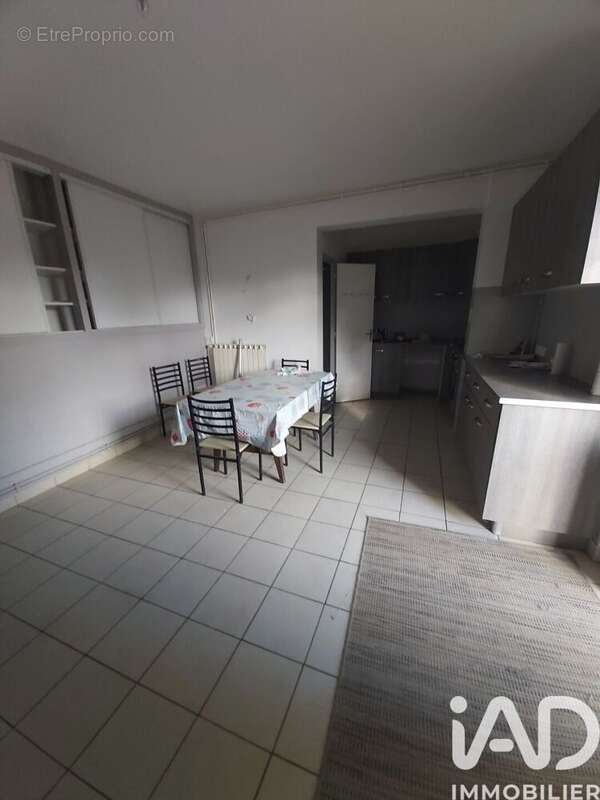 Photo 6 - Appartement à SENS