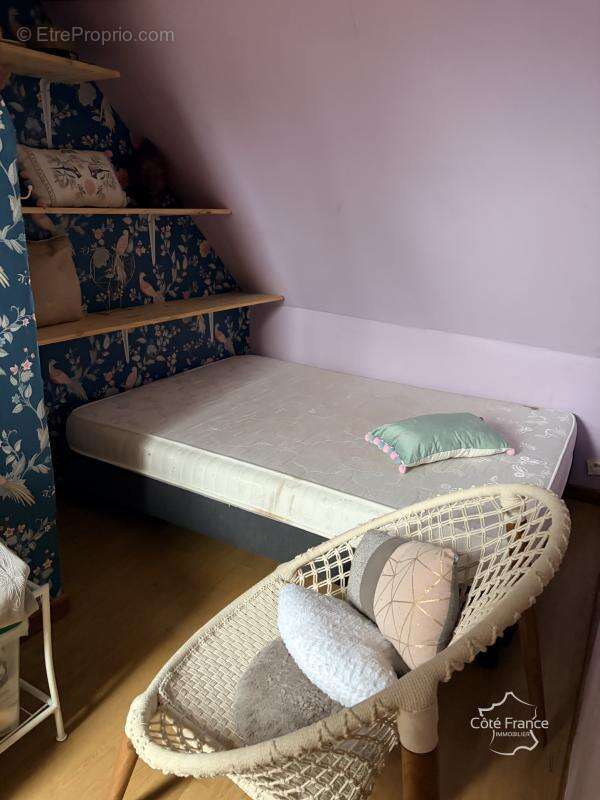 Maison à SAINS-RICHAUMONT