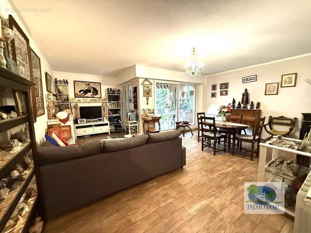 Appartement à MENTON