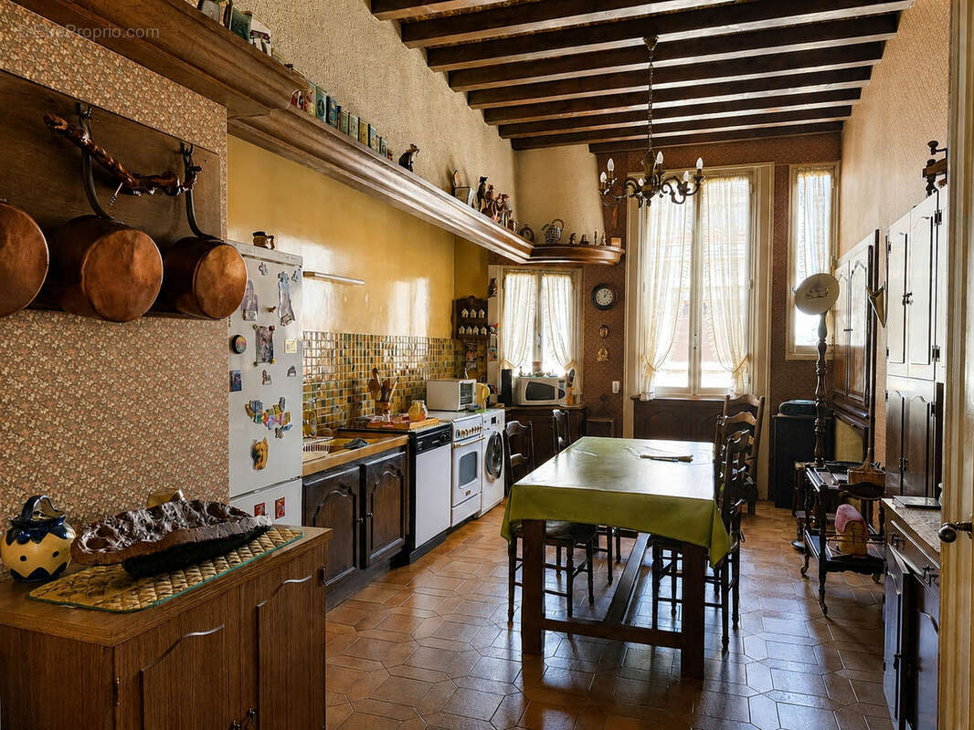 Appartement à SAINT-ETIENNE