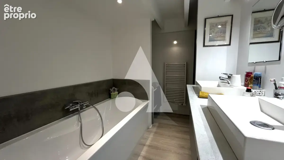 Charmant appartement en plein centre de Libourne. - photo 5