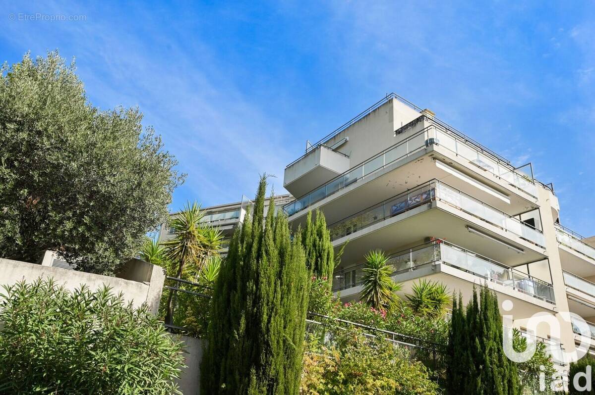 Photo 1 - Appartement à MARSEILLE-13E