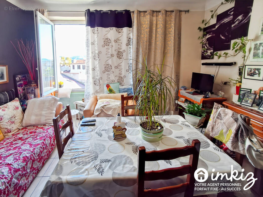 Appartement à MARSEILLE-10E