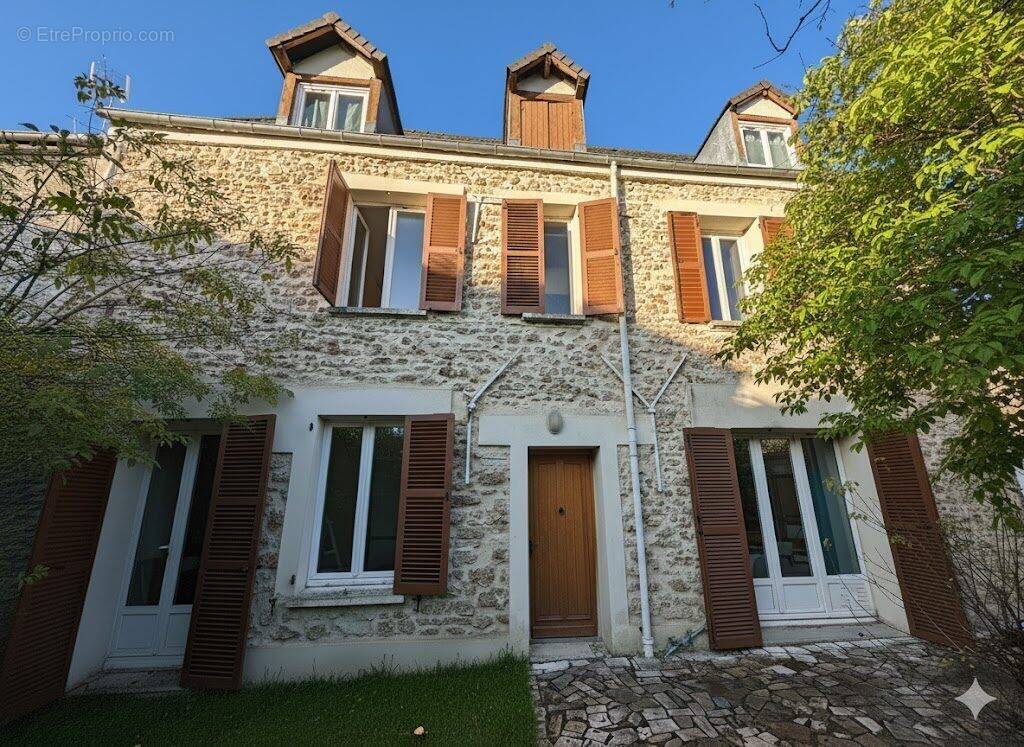 Appartement à TRAPPES