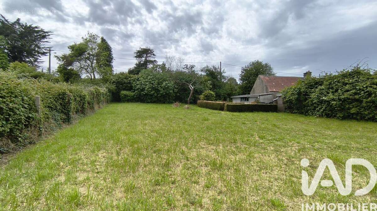 Maison 95 m² à Quettehou  - photo 2