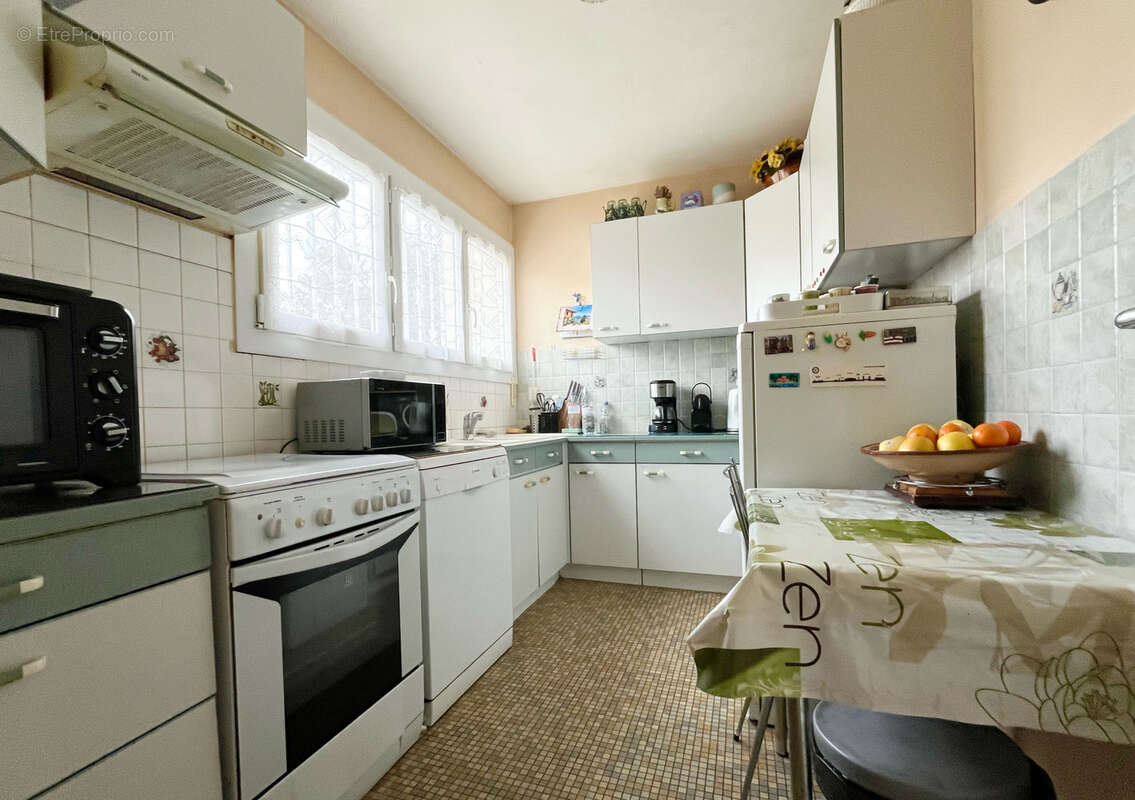 Maison à VILLENAVE-D'ORNON