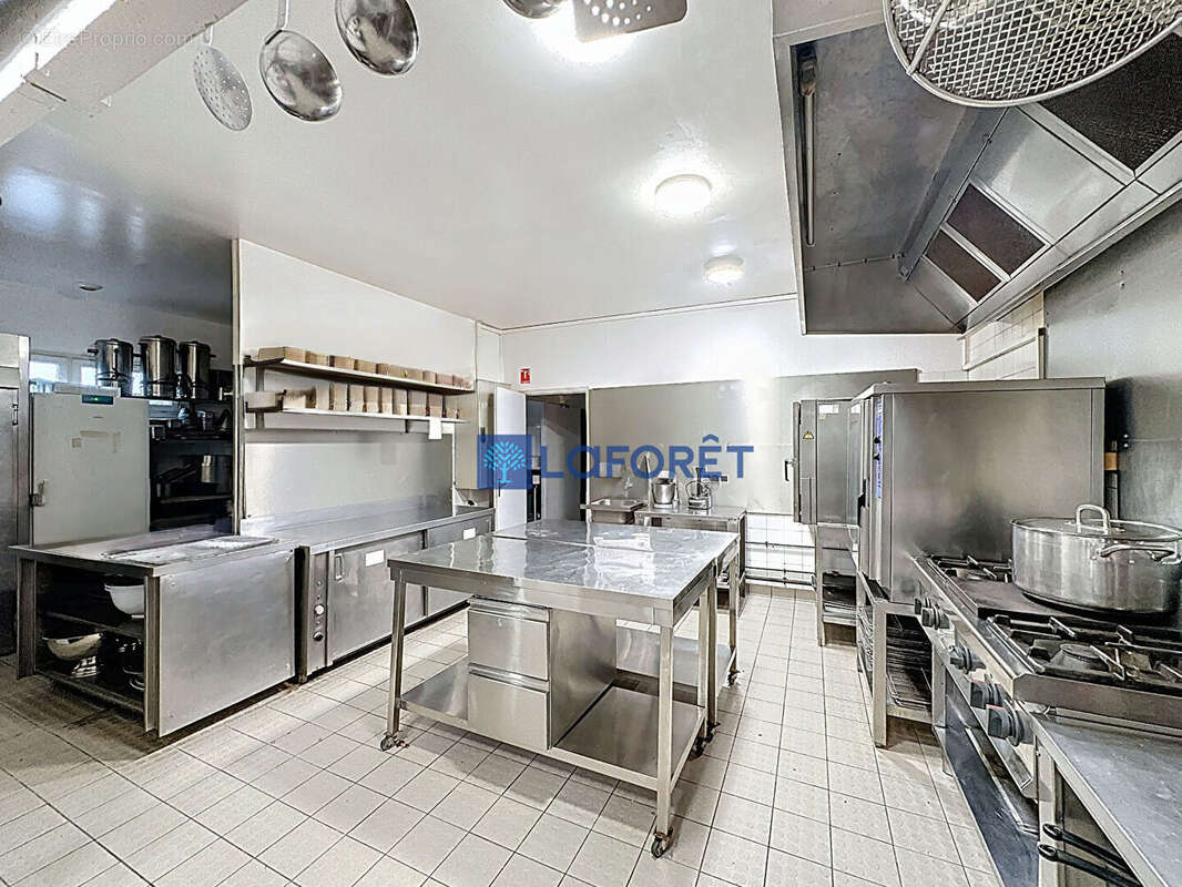 Commerce à LE CHATELET-EN-BRIE