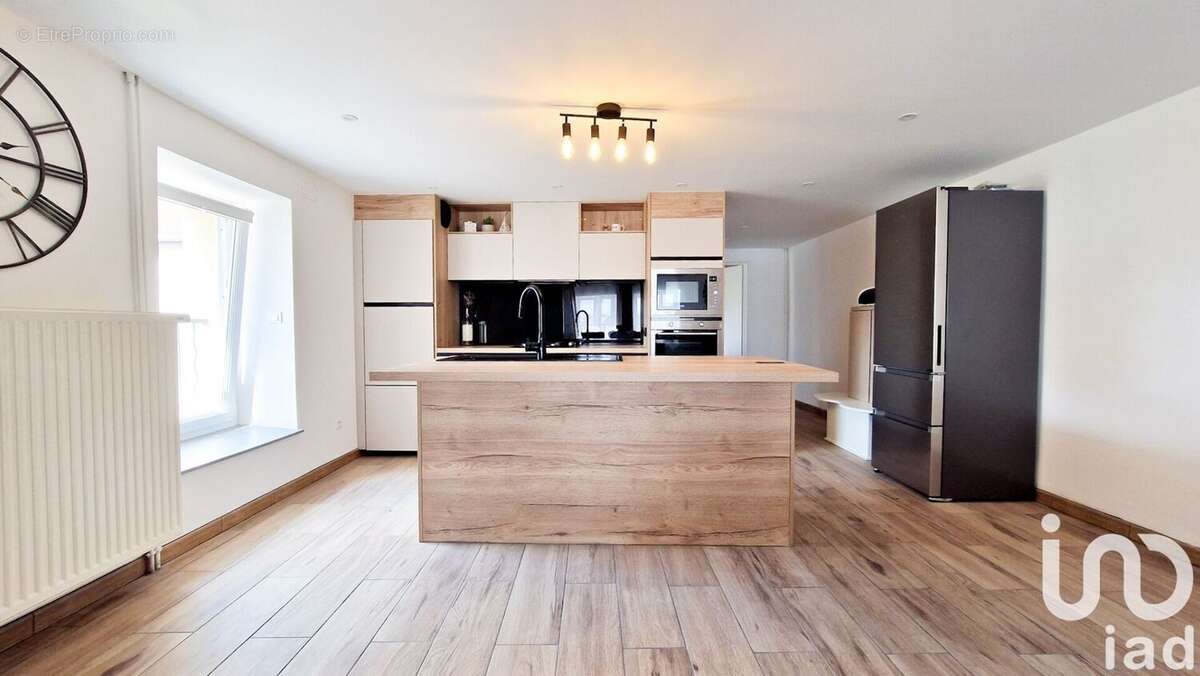 Photo 2 - Maison à REZONVILLE