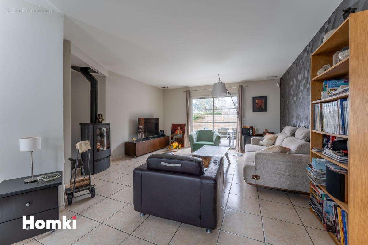 Maison à VILLENAVE-D'ORNON