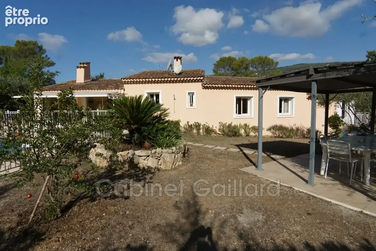 Maison 5 pièces 133 m² à vendre à Peymeinade (06530) - photo 3