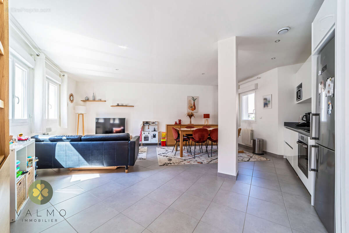 Appartement à AUBERGENVILLE
