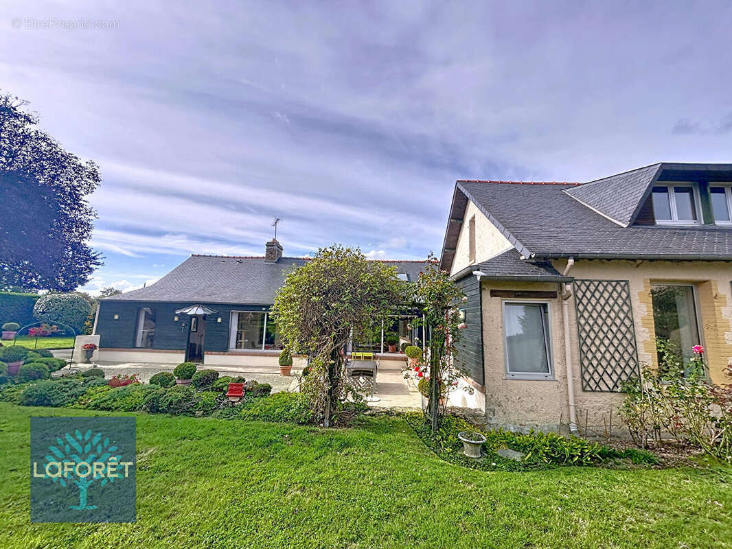 Maison à LIFFRE
